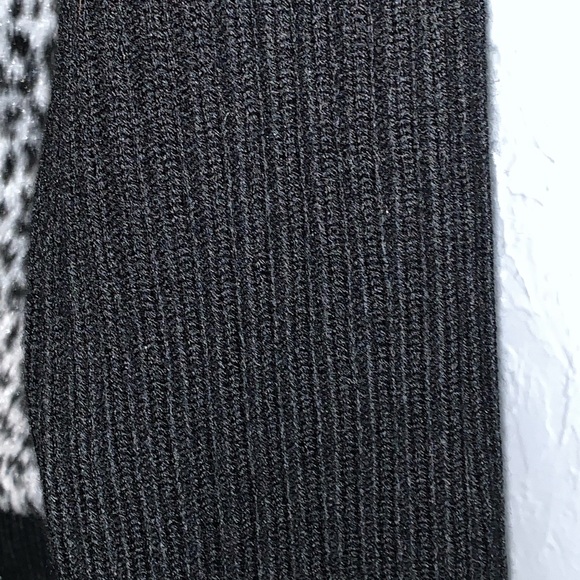 Leopard print faux fur Sweater coat with front zip and collar - Picture 9 of 10